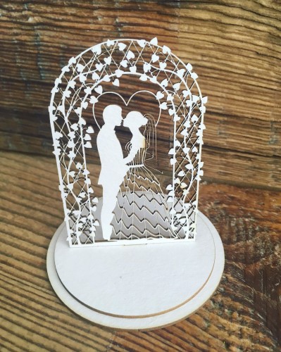 Tekturka Wedding Couple Bower Figurine.jpg